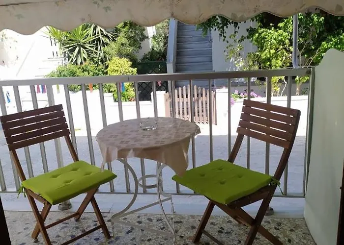 Icarus Parikia (Paros)